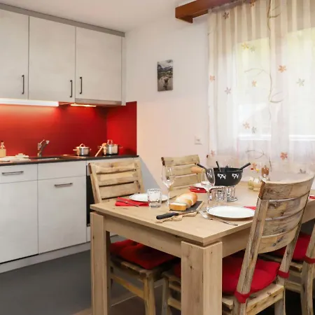 Rossignol B By Interhome